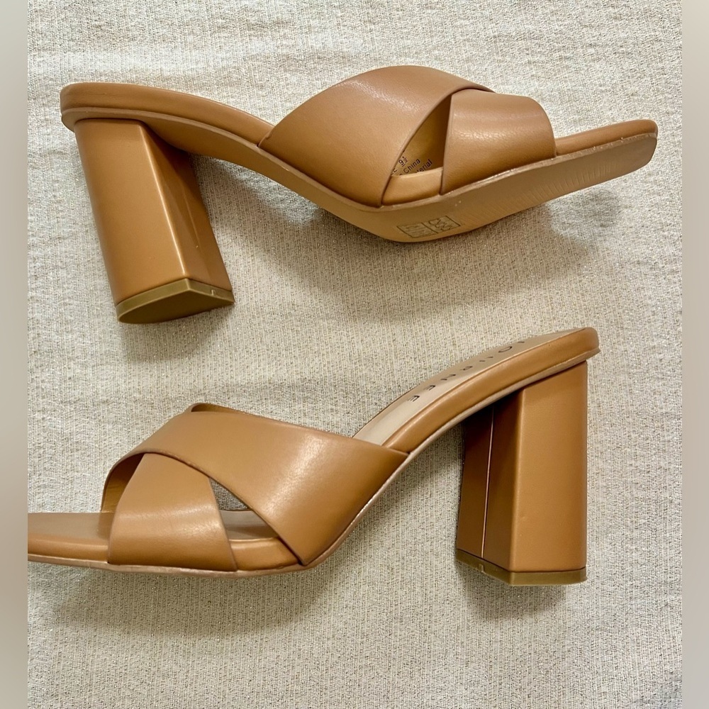NIB Journee Collection Chazz Heeled Sandals -Tan Size 9.5 - Picture 5 of 9